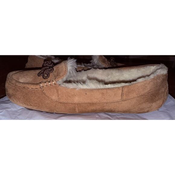 Womens UGG Suki Slippers Moccasins Size 8 - Picture 6 of 9